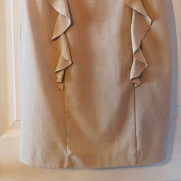 WOMEN'S CALVIN KLEIN..  Sz. 12..  GORGEOUS!  knee length..  Great condition ~ - Picture 3 of 5